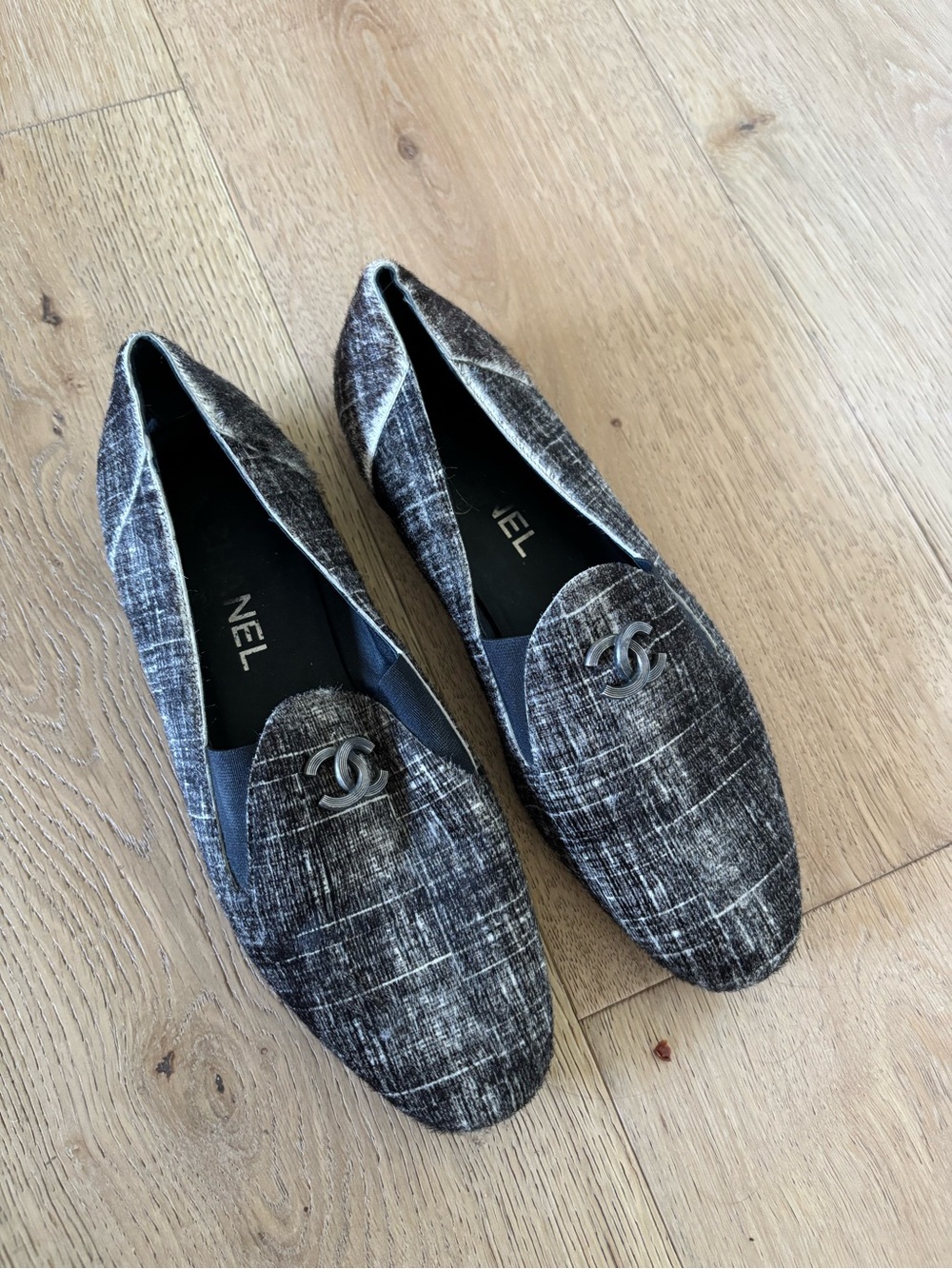CHANEL Black and White Tweed Slip-On Loafers with Silver CC